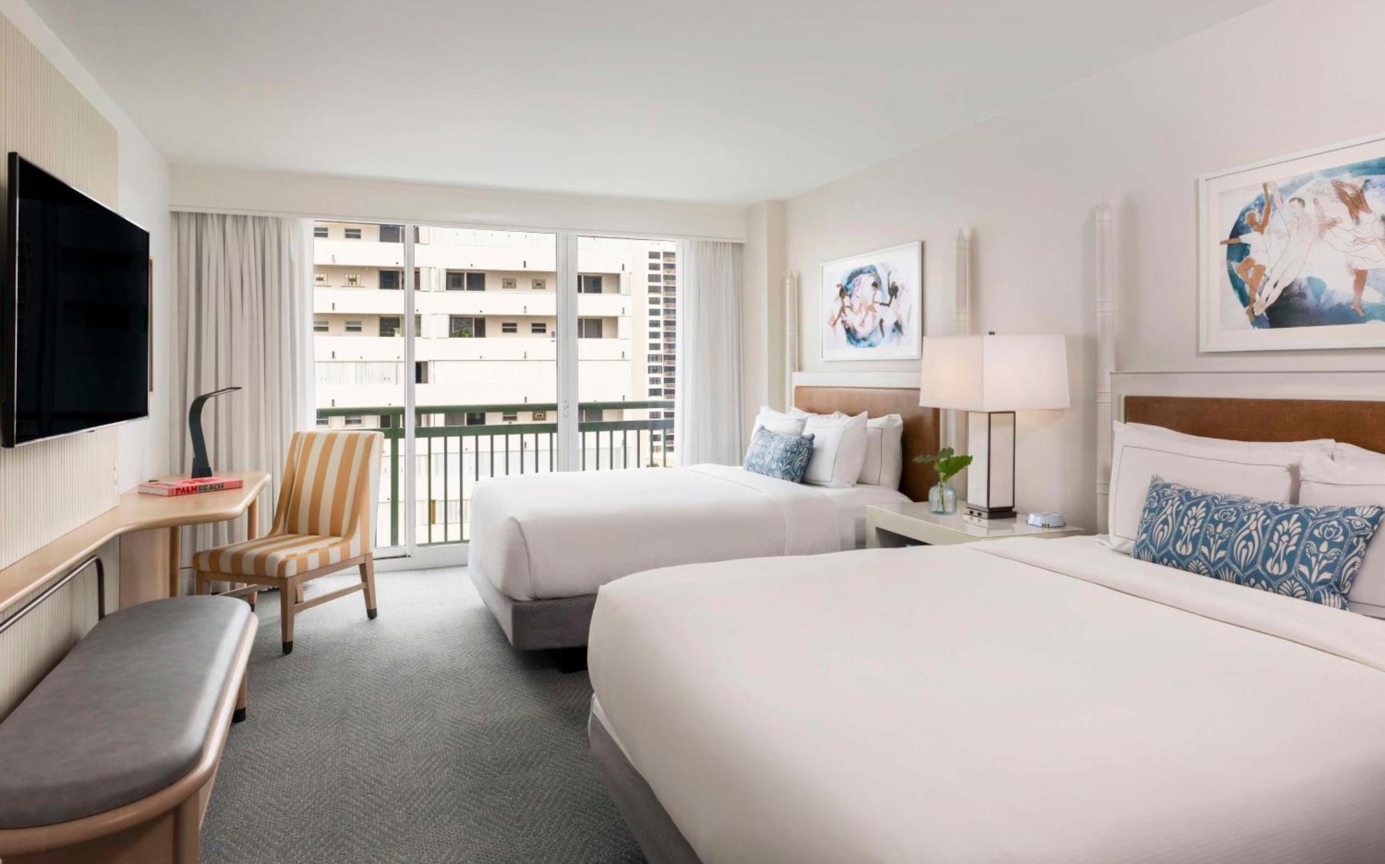 The Singer Oceanfront Resort, Curio Collection By Hilton Riviera Beach Exteriér fotografie
